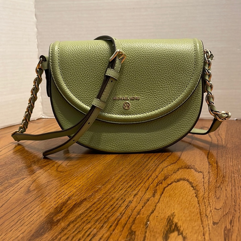 Michael Kors Half Done Chain Crossbody